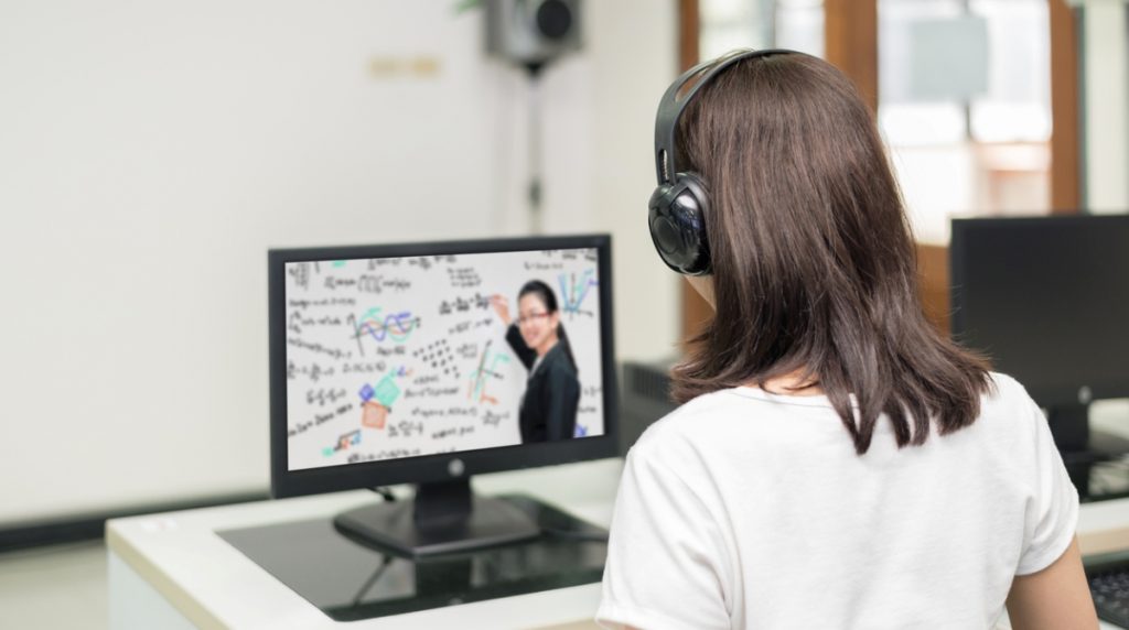 Approaches for Finding a web-based Tutor